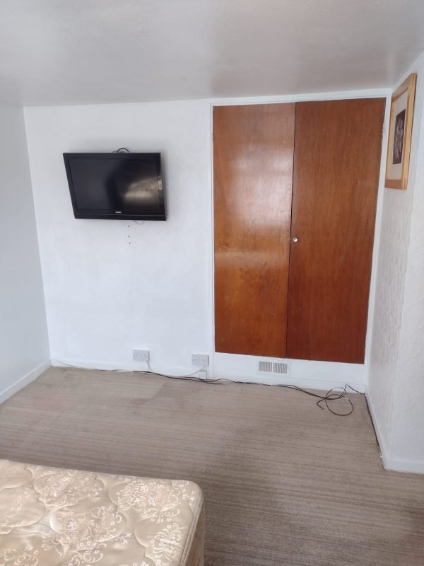 WhatsApp Image 2025-06-14 at 04.52.37